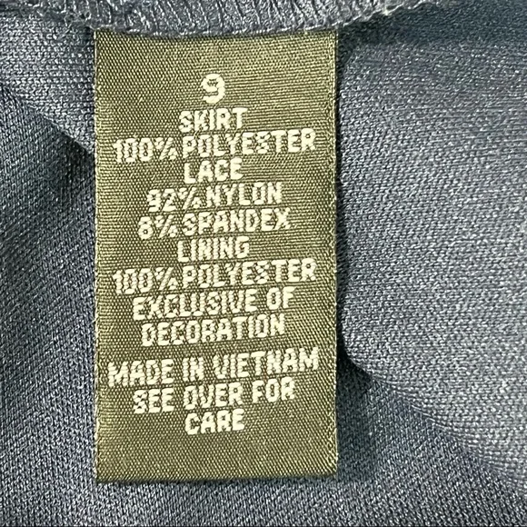 BY&BY Dress Sz 9 white Floral Cutout Mini 
Blue & Lace upper Spaghetti Babydoll - Picture 6 of 6